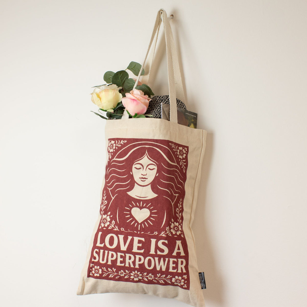 Tasche Toni mit Reißverschluss – Love is a Super Power