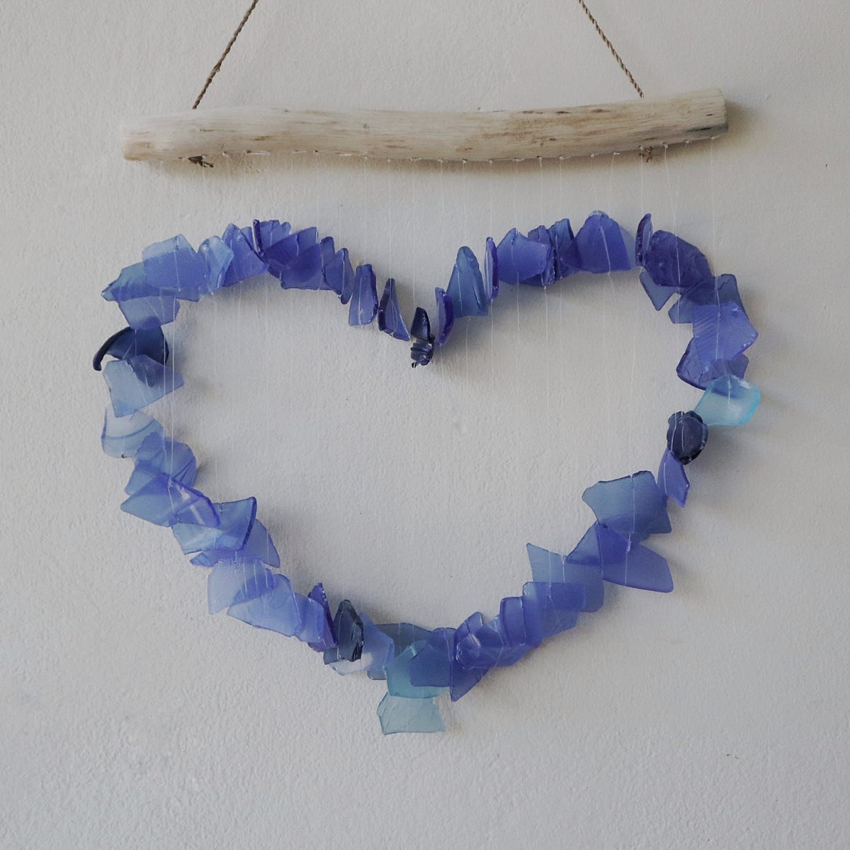 Windspiel aus Recyclingglas – Blaues Herz