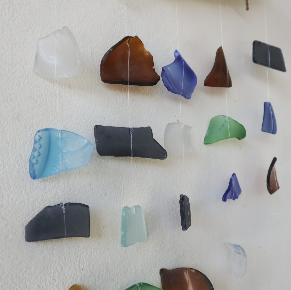Windspiel aus Recyclingglas – bunt