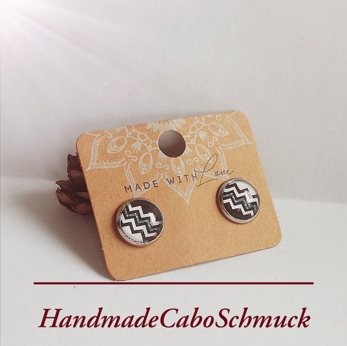 Ohrringe „Schwarz Weiß Zweifarbig“ – 12 mm
