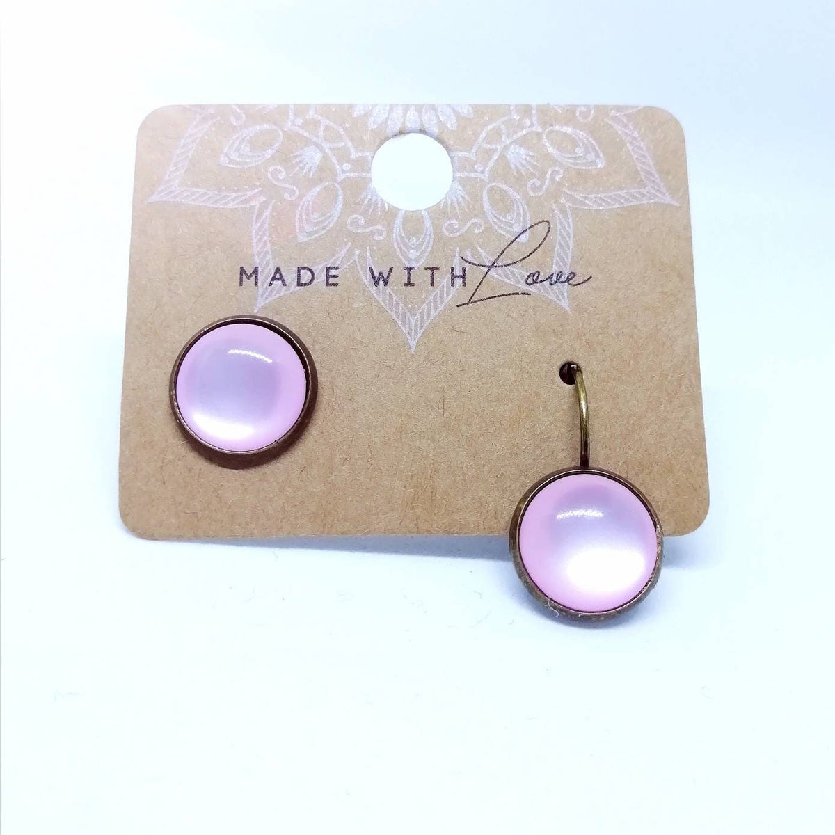 Ohrringe „Mondstein Perlen Optik Rosa“ – 12 mm