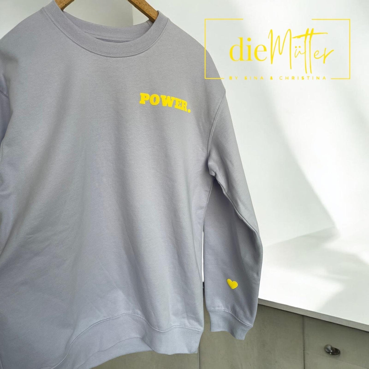 Statement-Sweatshirt „Power“ – Flieder