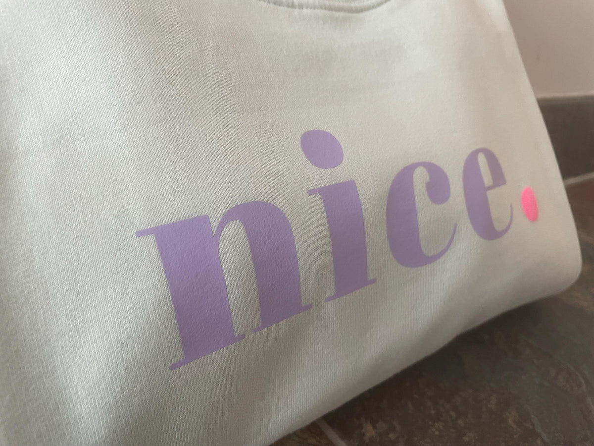 Statement-Sweatshirt „nice.“
