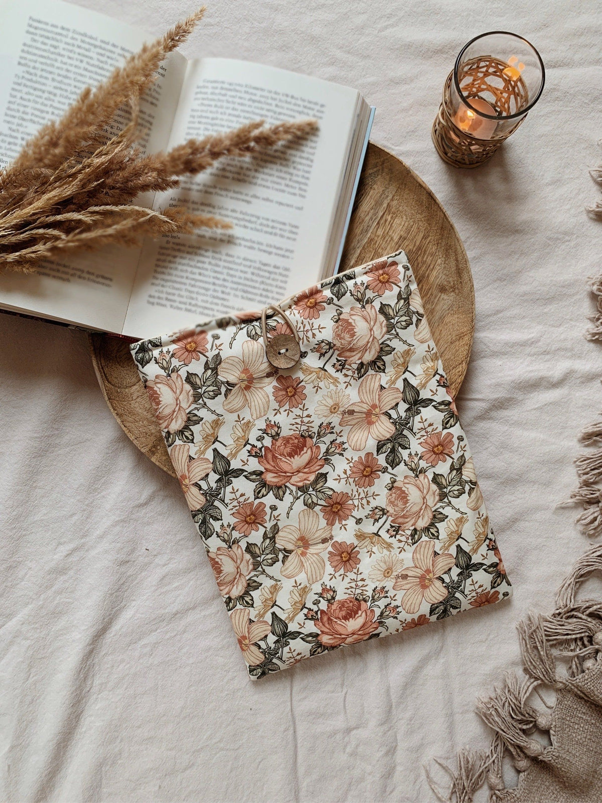 Kissen mit Blumen