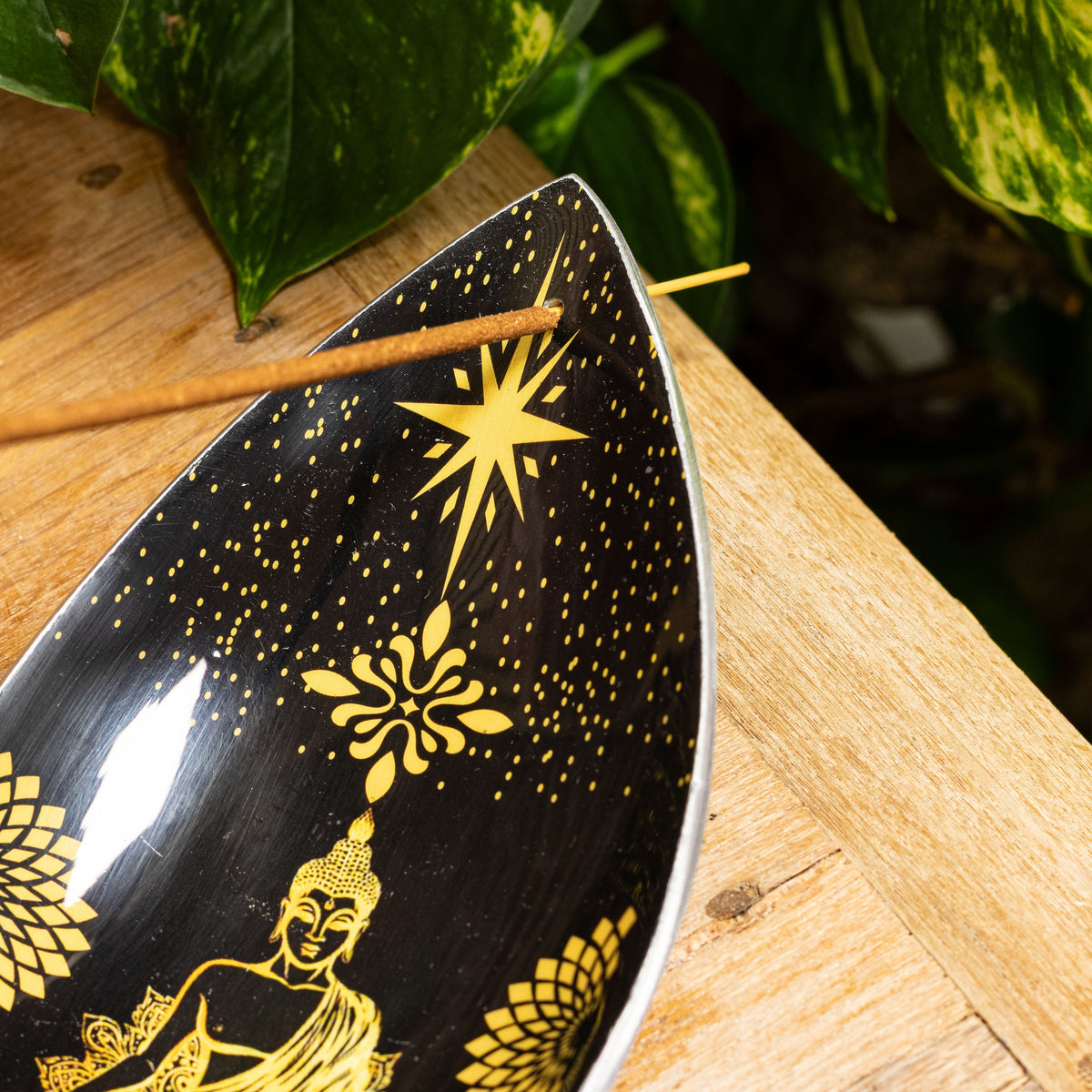 Räucherschale – Aluminium emailliert Gold & Schwarz Buddha