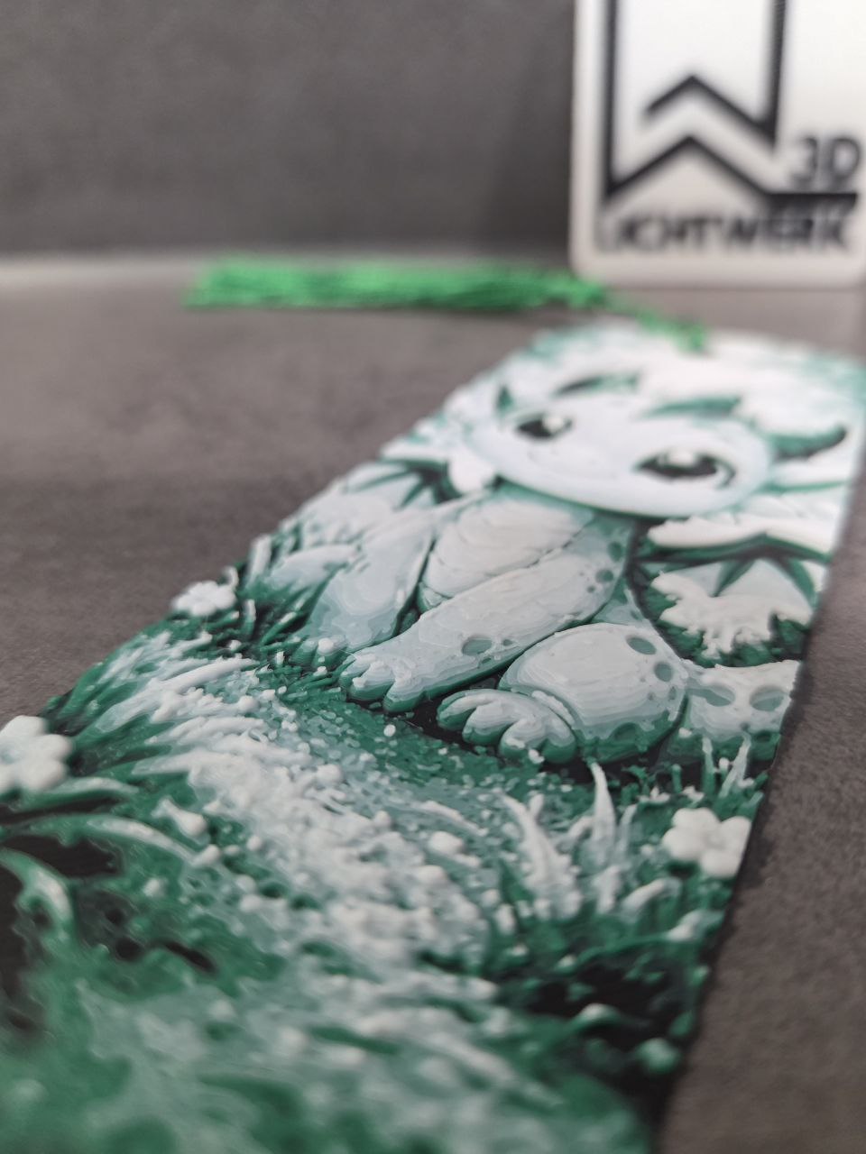 3D-gedrucktes Lesezeichen „Süßer Fantasy-Drache in grün“