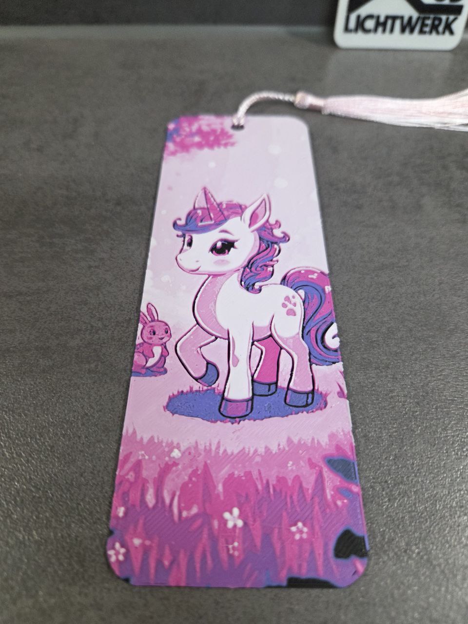 3D-gedrucktes Lesezeichen „Süßes Einhorn“ – in traumhaften Lila- & Pinktönen