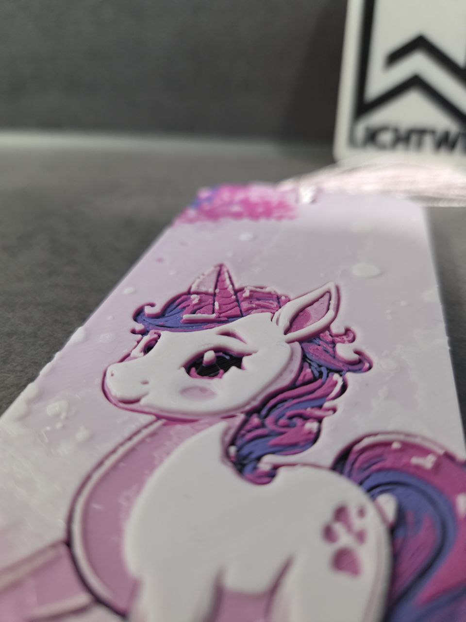 3D-gedrucktes Lesezeichen „Süßes Einhorn“ – in traumhaften Lila- & Pinktönen