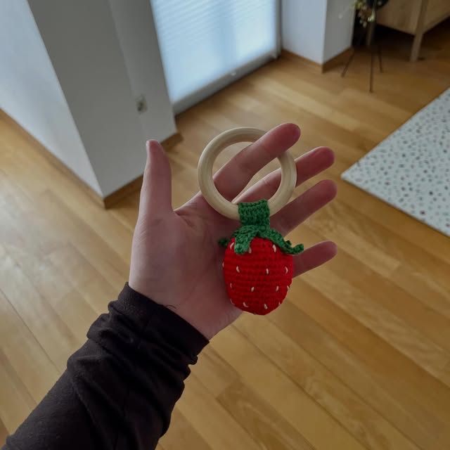 Beißring Erdbeere