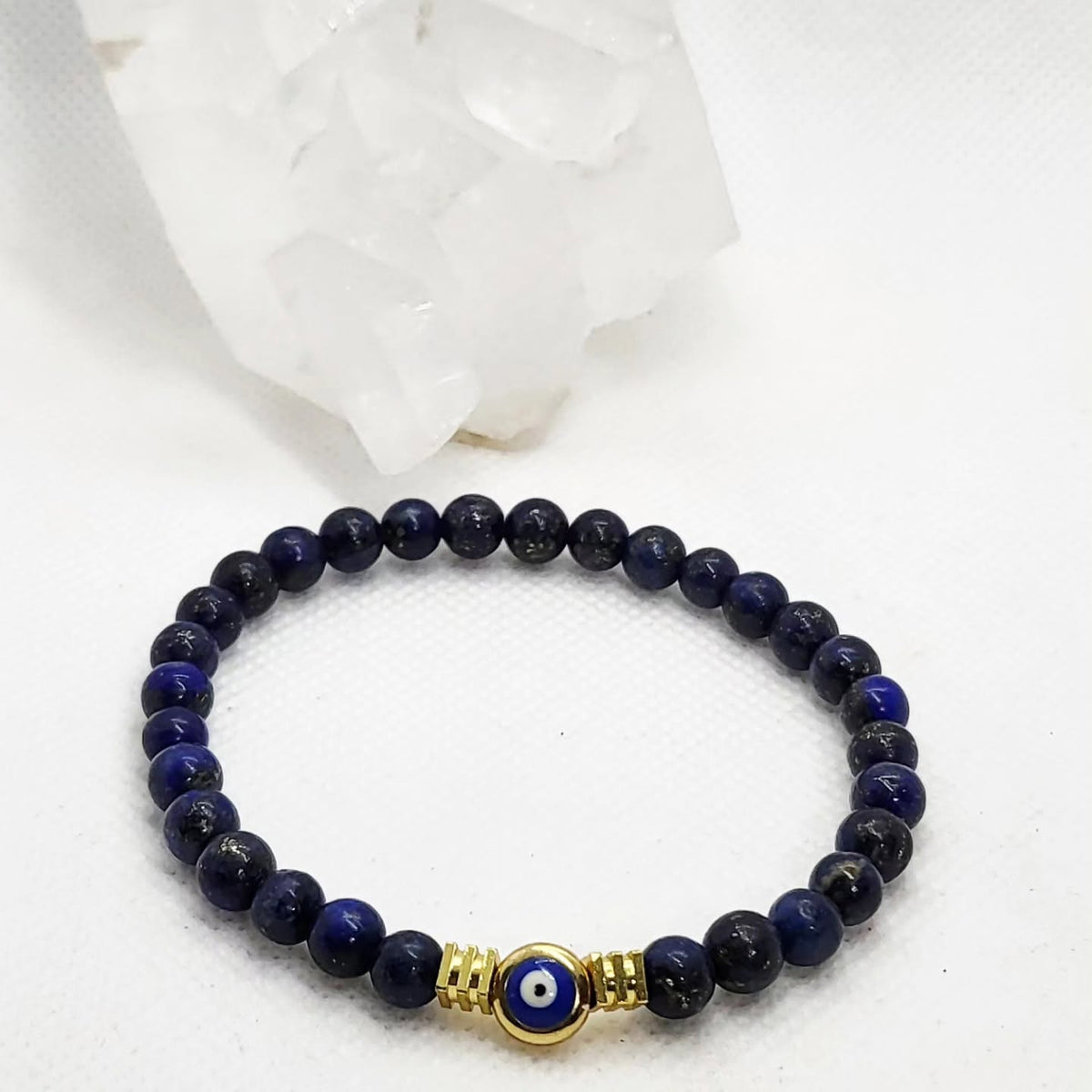 Lapislazuli mit Gold