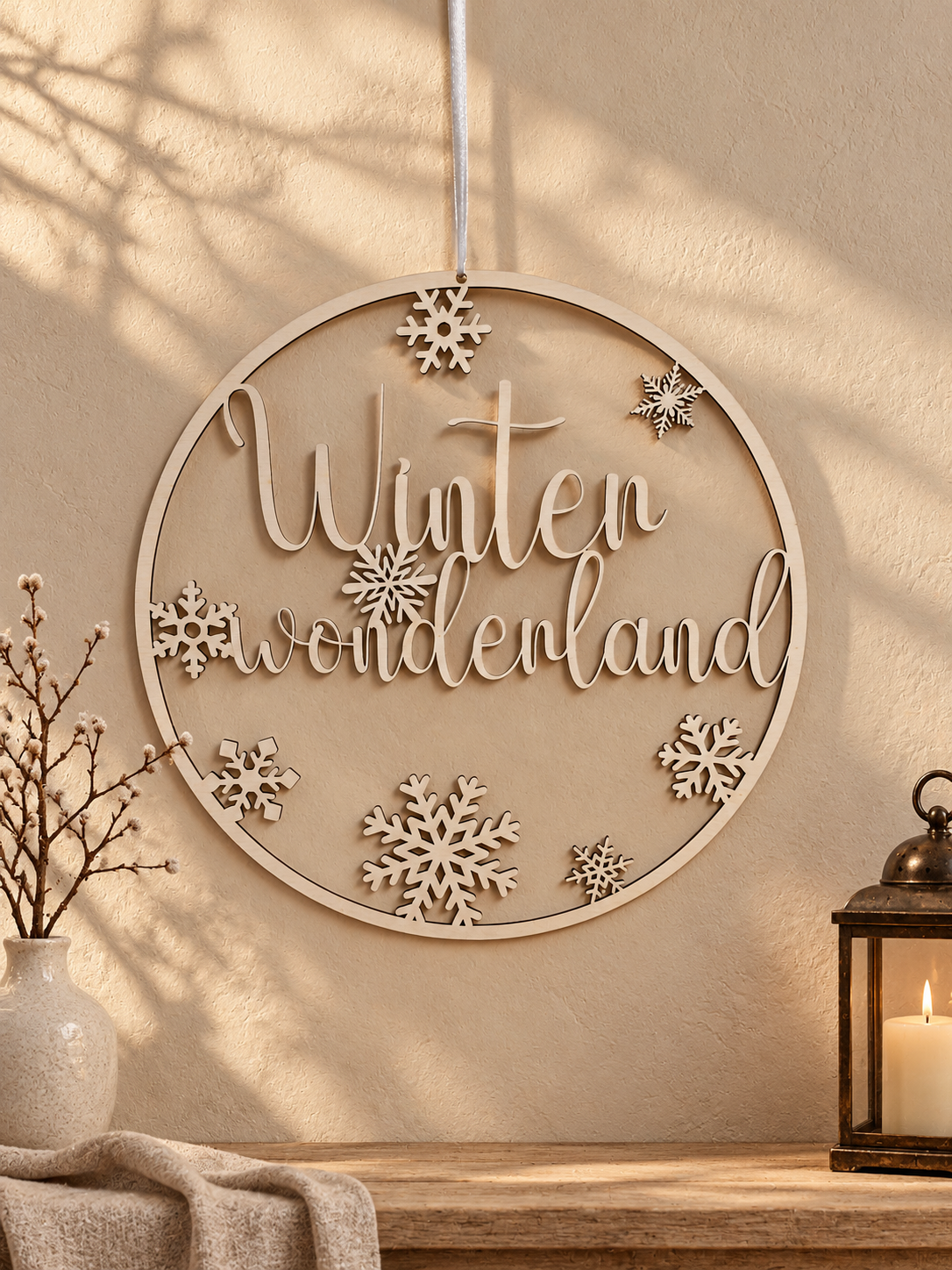 Holzkranz „Winter Wonderland“ von KirrWerk