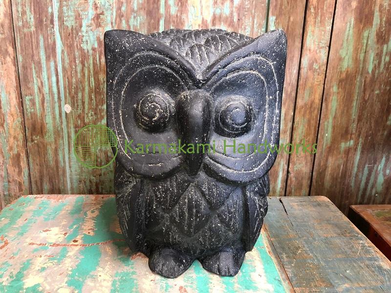 Eule sitzend – Steinguss – 25 cm
