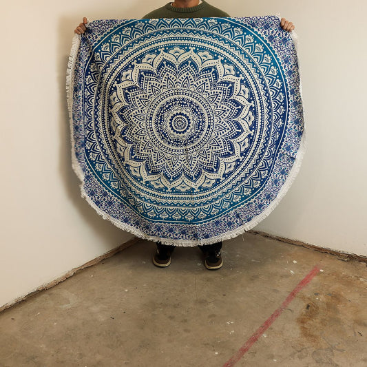 Wandtuch – Mandala rund klassisch blau – 130 cm