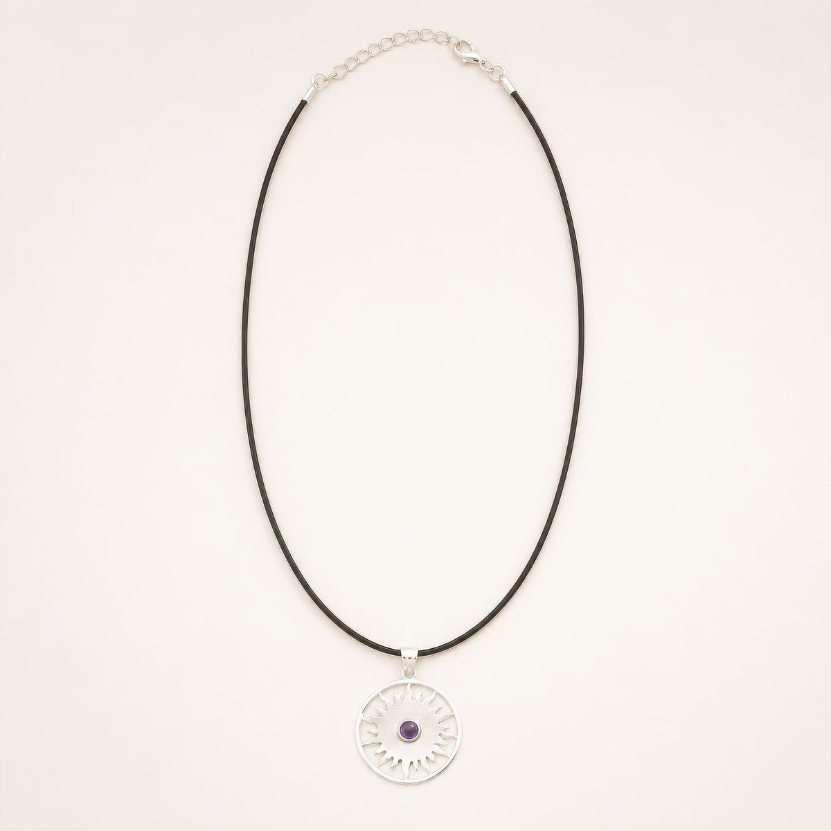 Anhänger – Devotional versilbert Kordel – Sonnenanbetung Amethyst