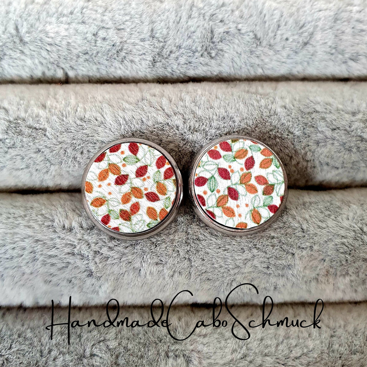 Ohrringe „Holzcabochon Parsley Motiv Blumen“ – 12 mm
