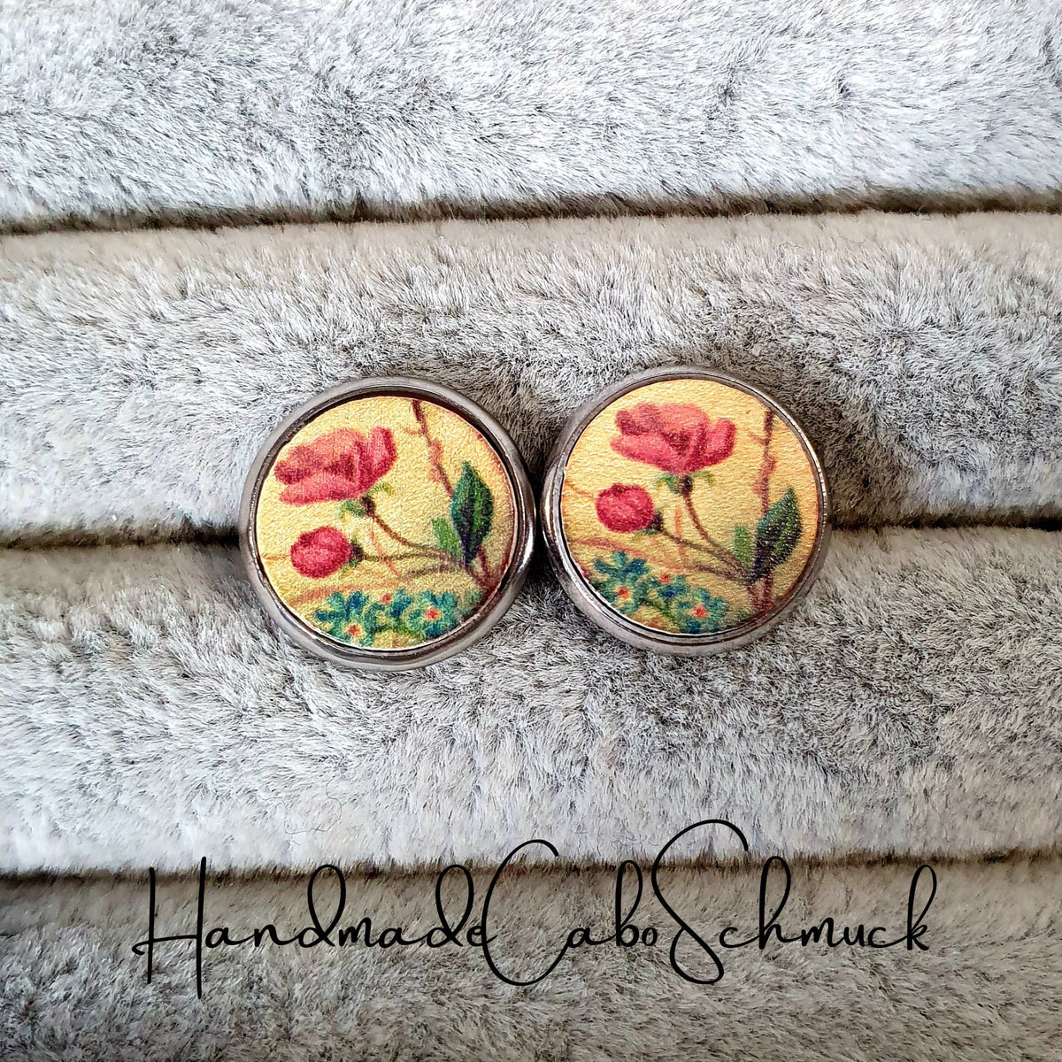 Ohrringe „Holzcabochon Blume Blumenmotiv Mohnblume“ – 12 mm