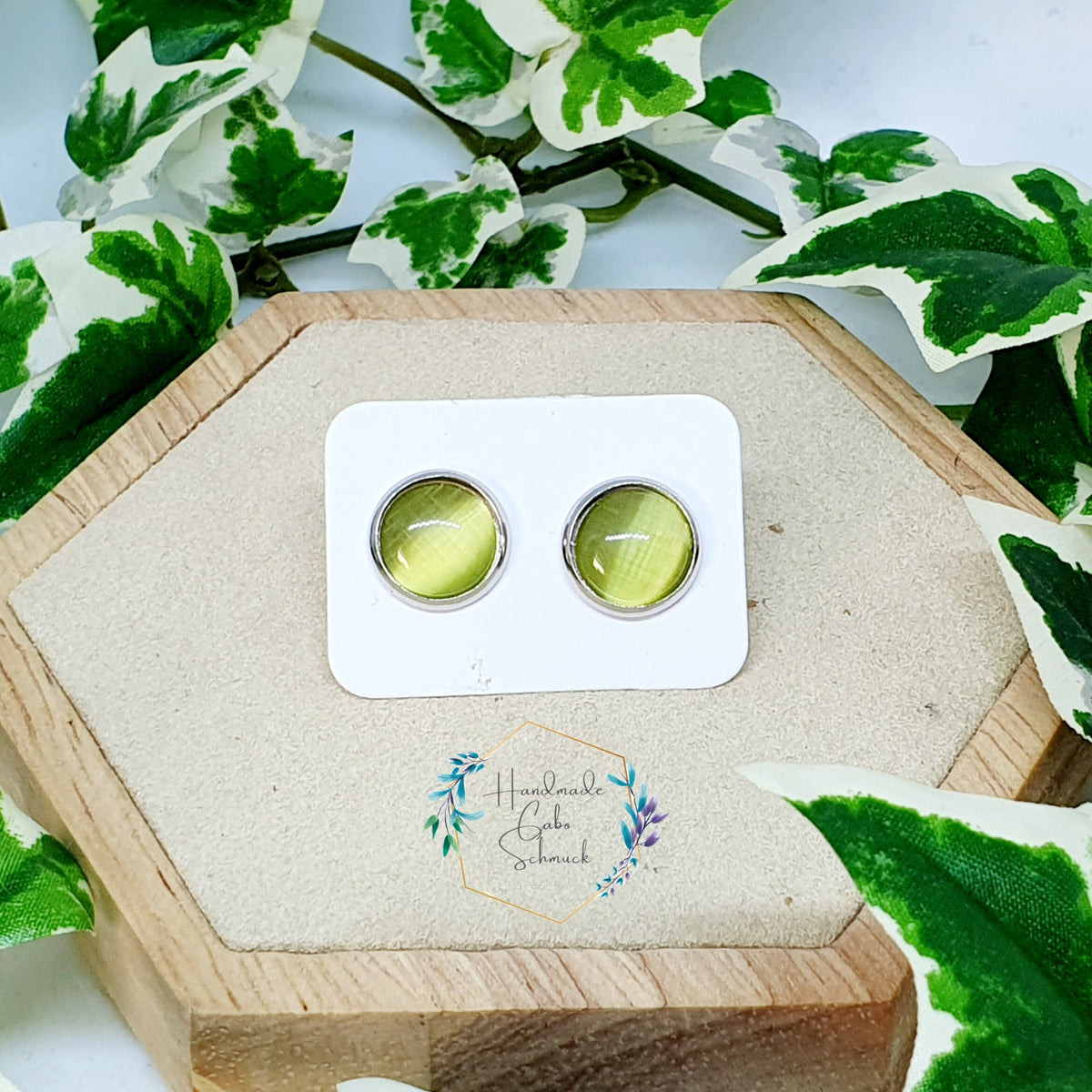 Ohrringe „Cateye Hellgrün Kiwi“ – 10 mm