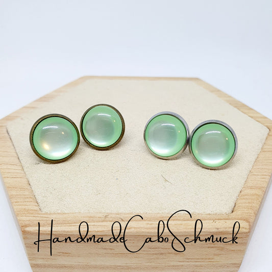Ohrringe „Mintgrün Hellgrün“ – 12 mm