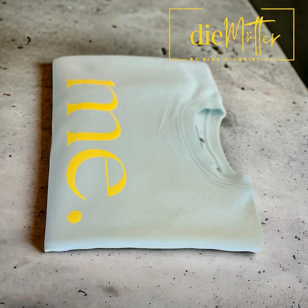 Statement-Sweatshirt „me.“ – Mint & Neongelb