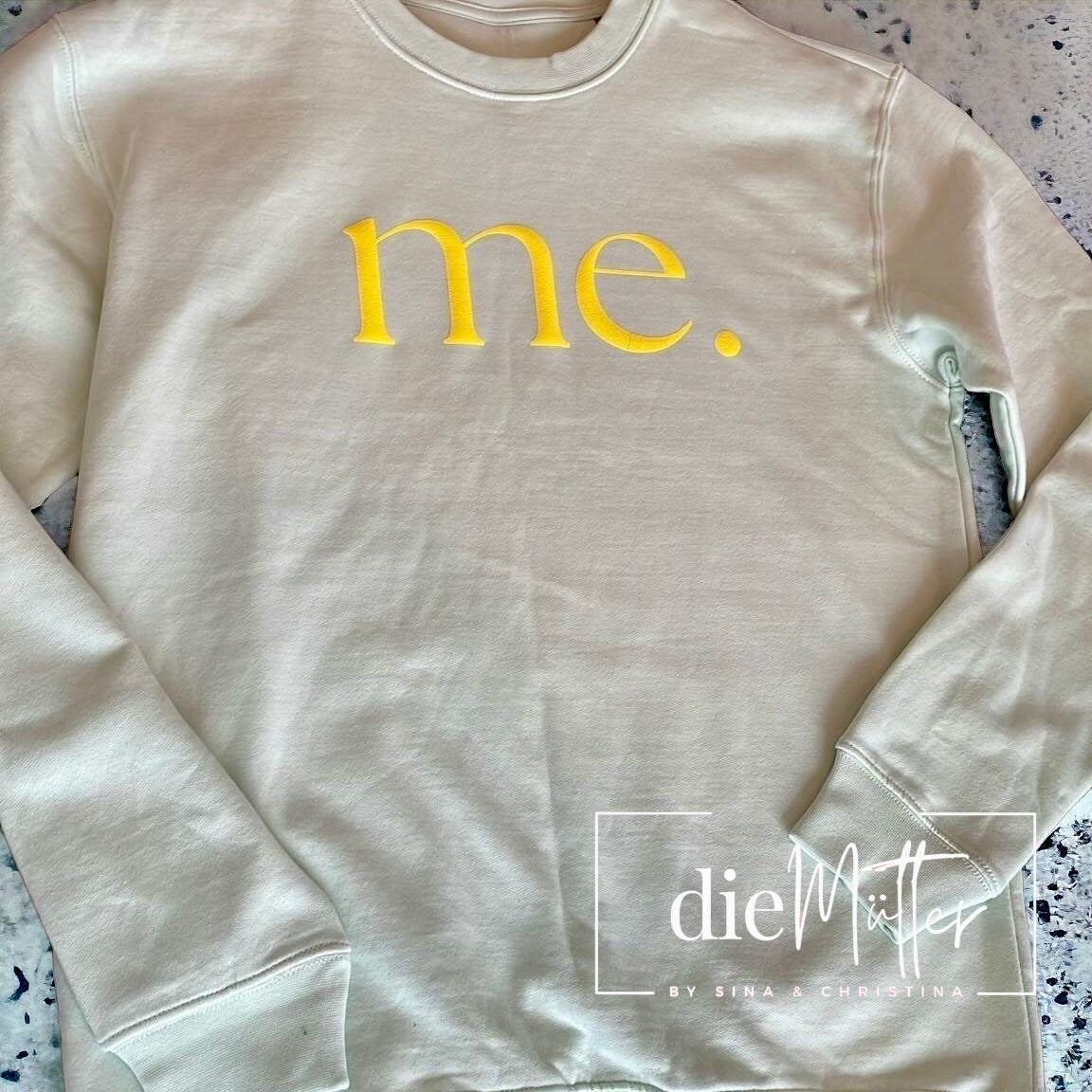 Statement-Sweatshirt „me.“ – Mint & Neongelb