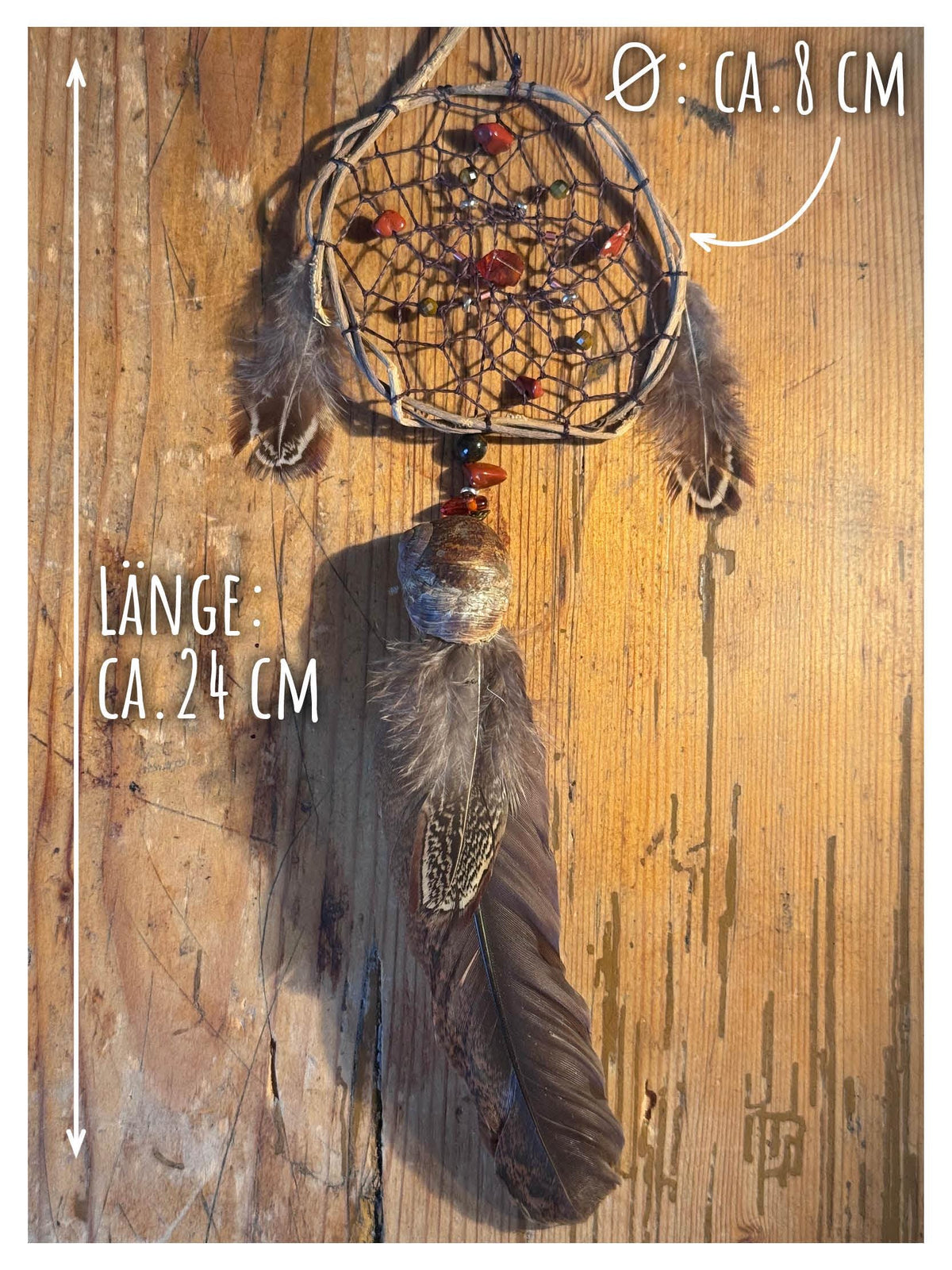 Kleiner Traumfänger mit rotem Jaspis, Tigerauge, Bernstein und Hämatit