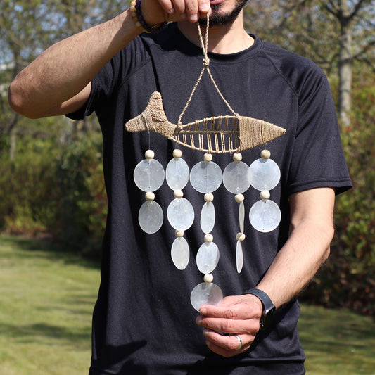Windspiel – Fisch mit Capiz natur