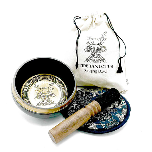 Klangschalen-Geschenkset handgehämmert – Lotus – 14 cm
