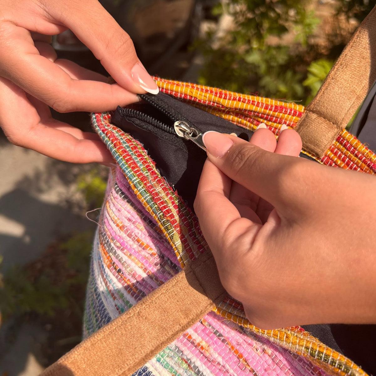 Recycling-Teppichtasche groß – Abendtöne