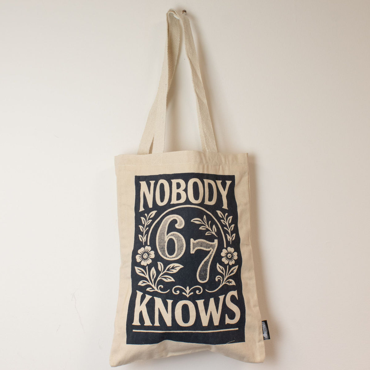 Tasche Toni mit Reißverschluss – Nobody Knows 67