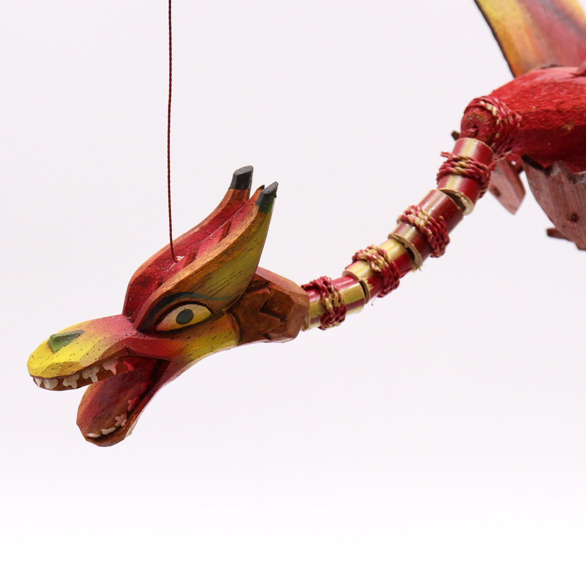 Mobile – Kokos-Drache rot – 37 cm