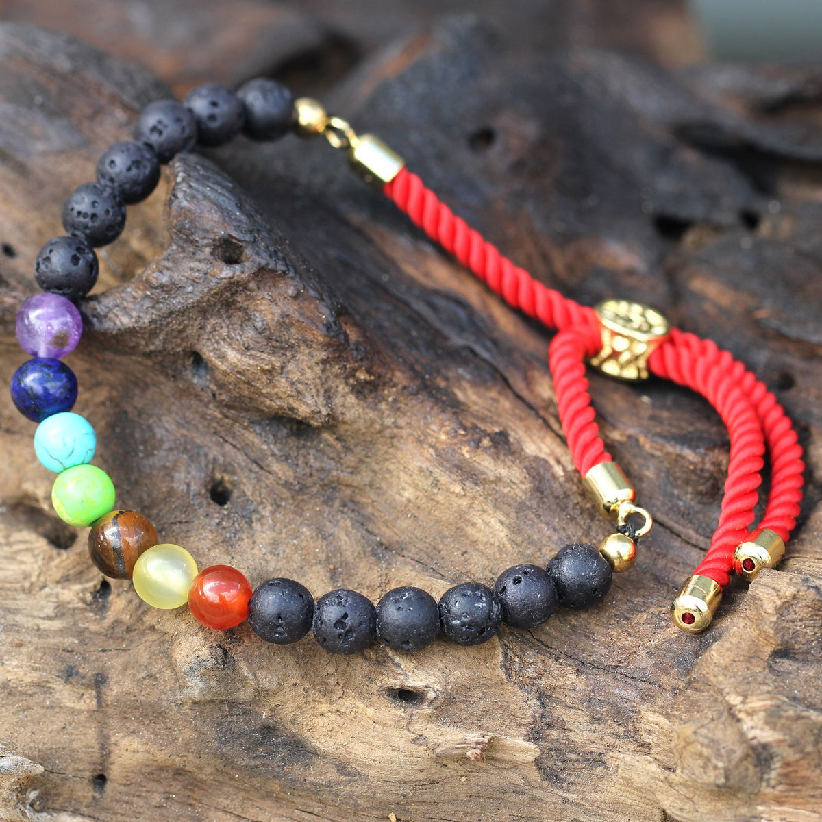 Armband – Edelstein Schnur vergoldet royalblau – Lavastein Chakra